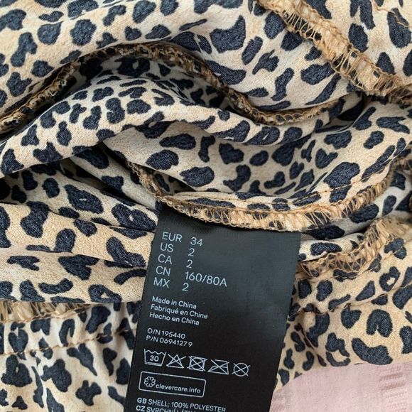 H&M Cheetah Print Sexy Top Size 2 - Picture 8 of 8